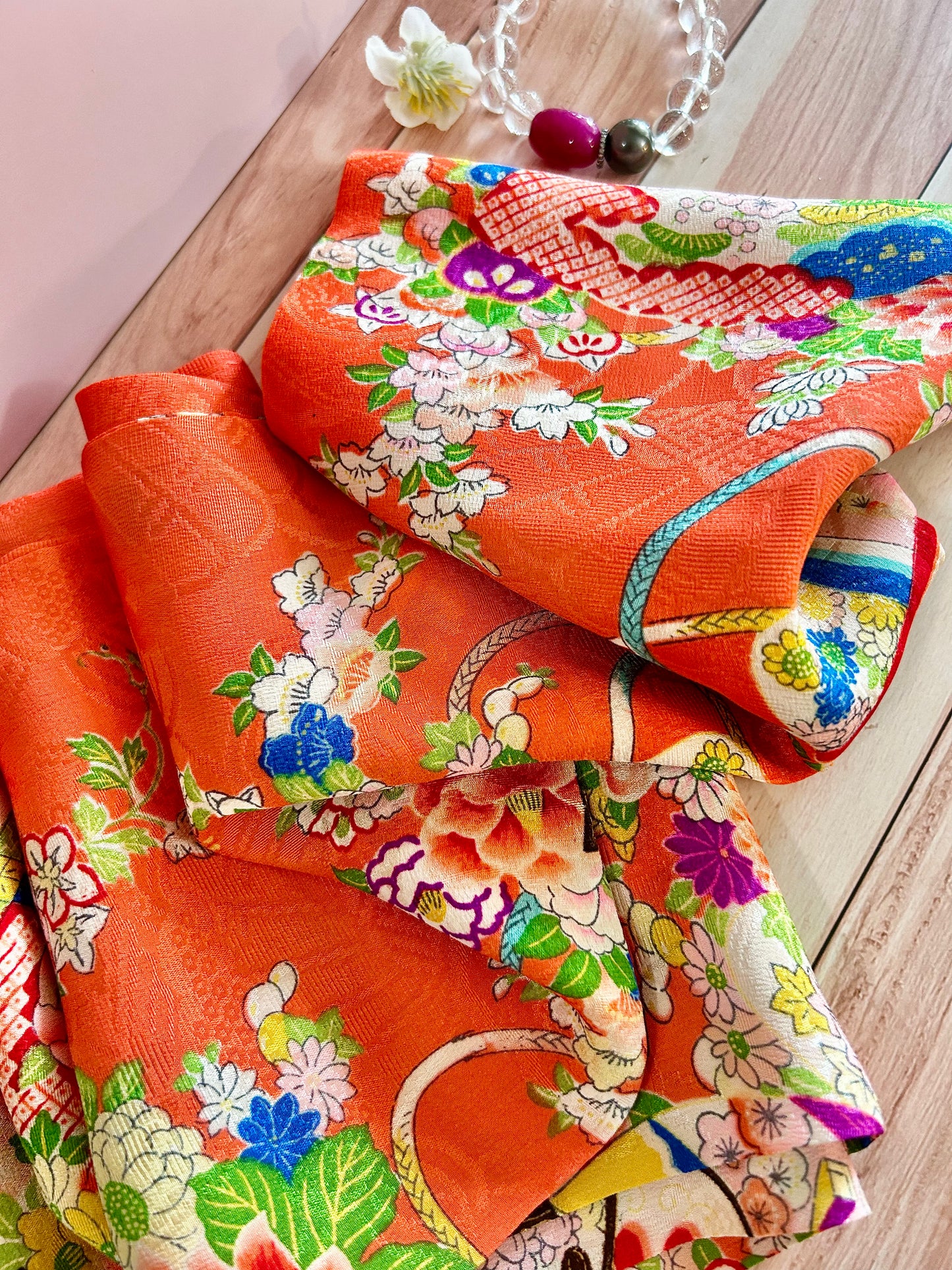 Hina Scarf