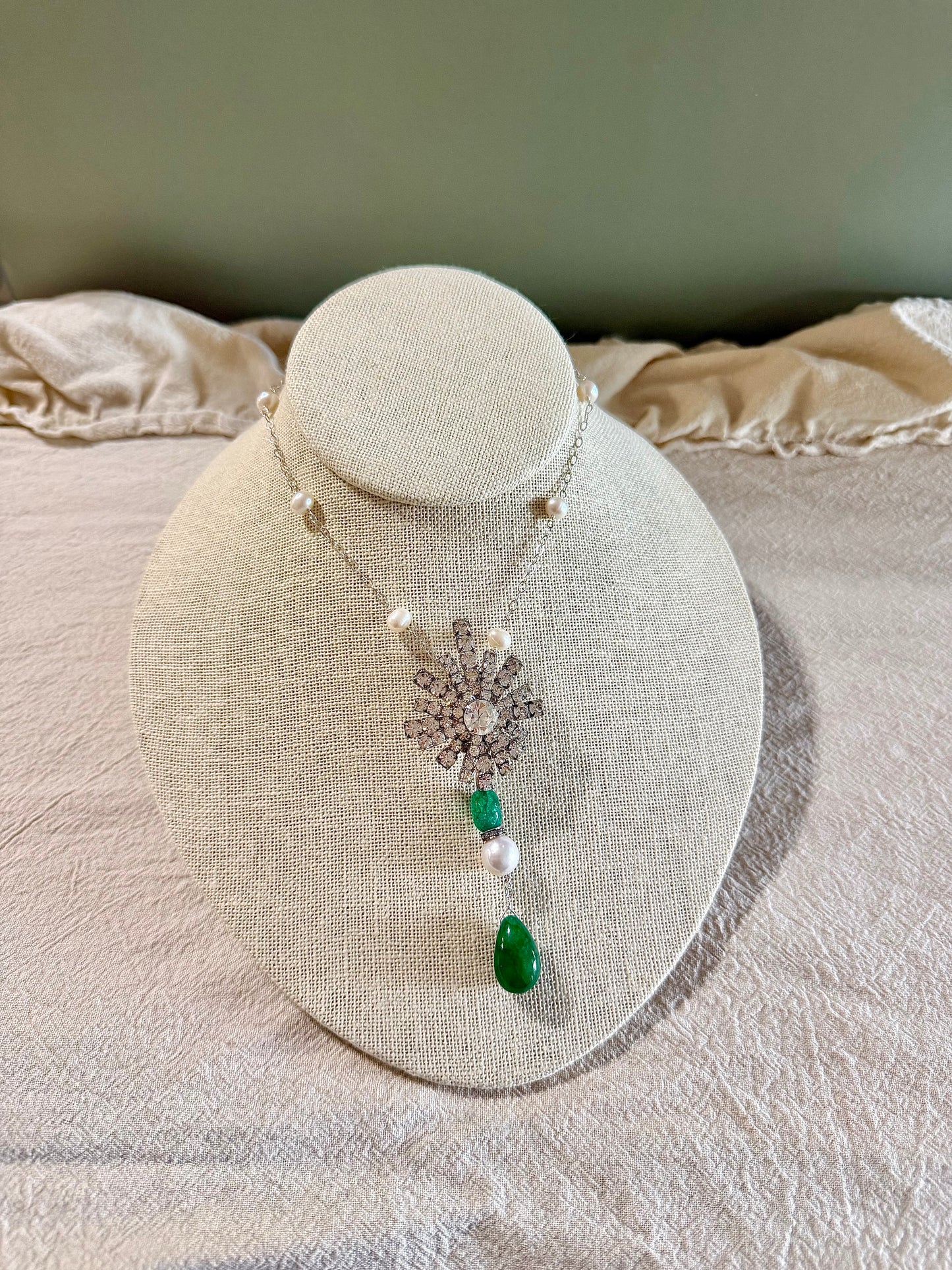Starlight Pearl Pendant Necklace