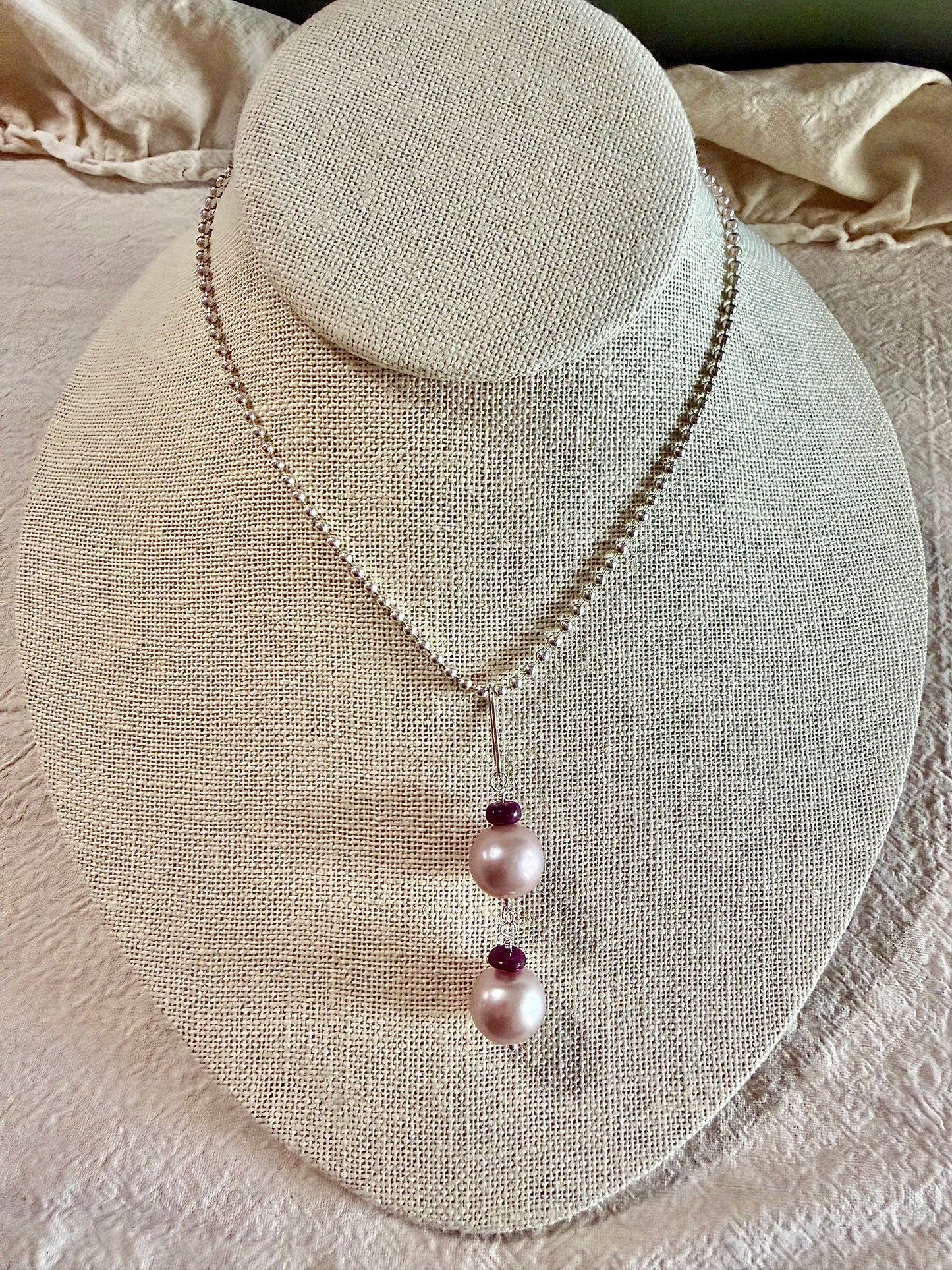 Hibiscus Pearl Necklace